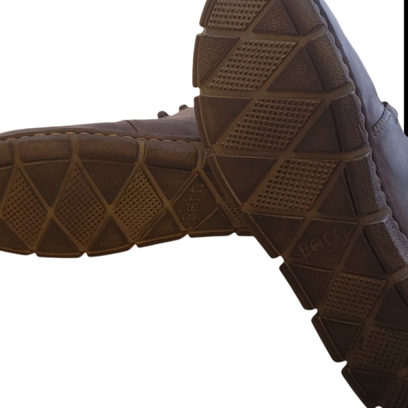 Born Tristen (Grey Embossed) - Picture 5 of 8